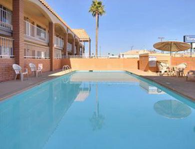Travelodge By Wyndham Mesa Facilities photo